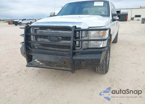 2015 Ford F-250 Xlt z USA, uszkodzony, nr VIN 1FT7W2BT7FEC52839